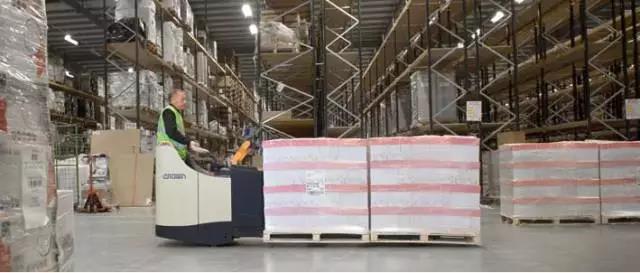 科朗叉車的損壞成本降低超過90%，車隊規(guī)模減少超過40%