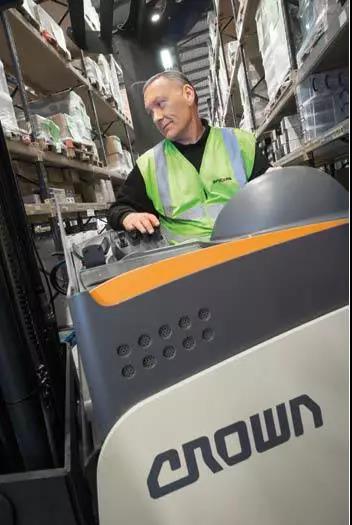 科朗叉車的損壞成本降低超過90%，車隊規(guī)模減少超過40%