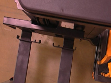 科朗前伸式貨叉